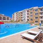 Atia Resot Apartment Chernomorets