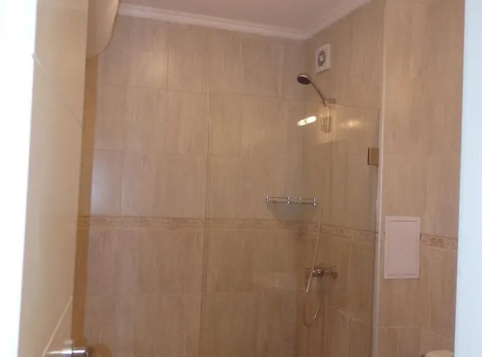 Atia Resot * Chernomorets